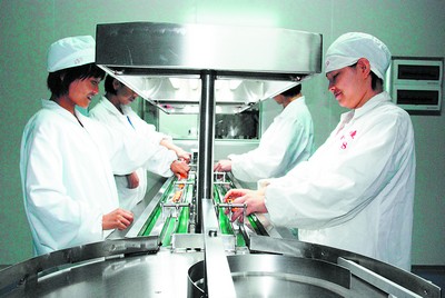 藥品皮帶輸送線灌裝機(jī)配件對包裝質(zhì)量的影響